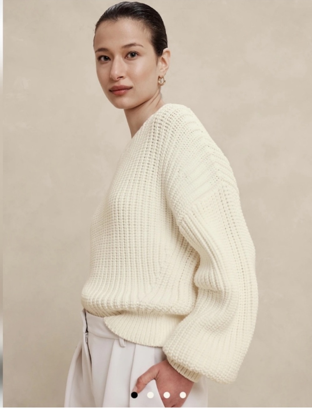 Banana Republic Cream Knit Crewneck Sweater